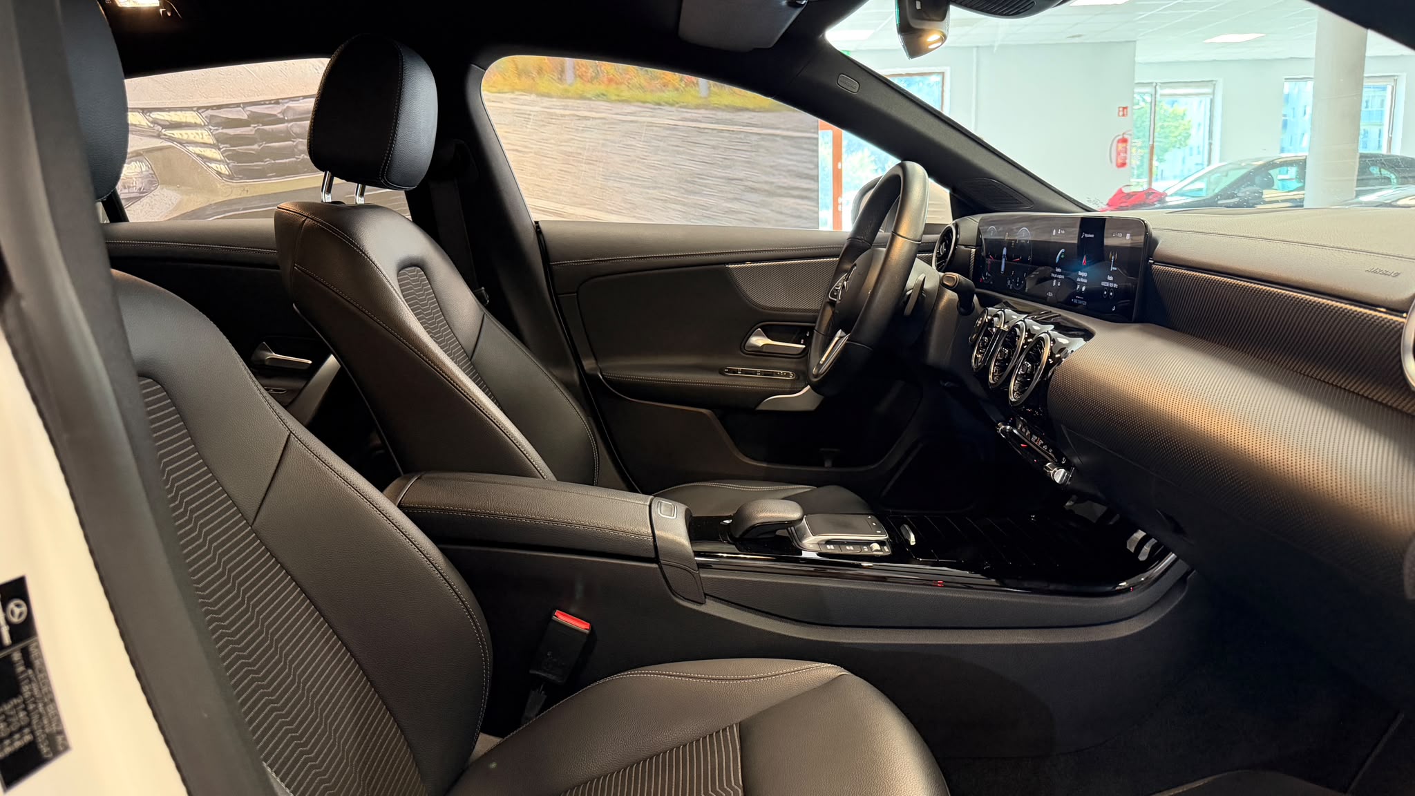 Mercedes-Benz CLA-ShootingBrake 2021 - zdjęcie 12