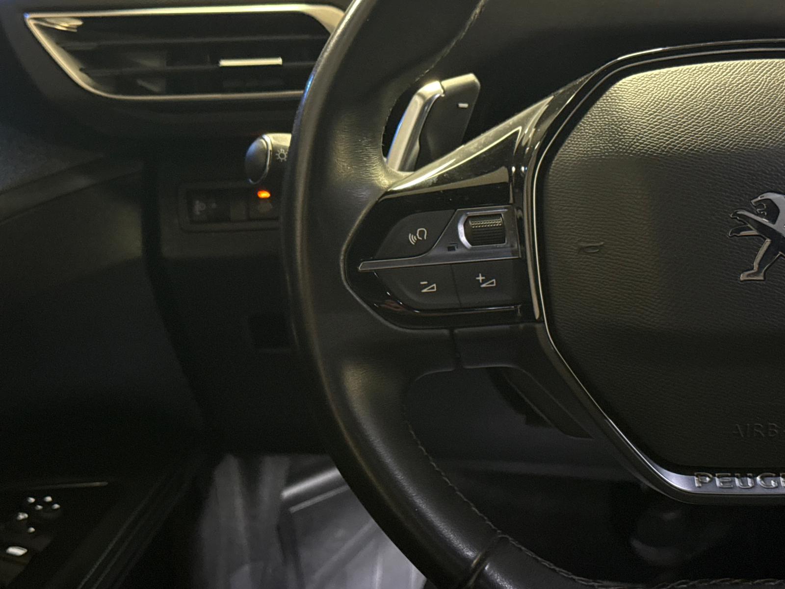 Peugeot 5008 2023 - zdjęcie 42
