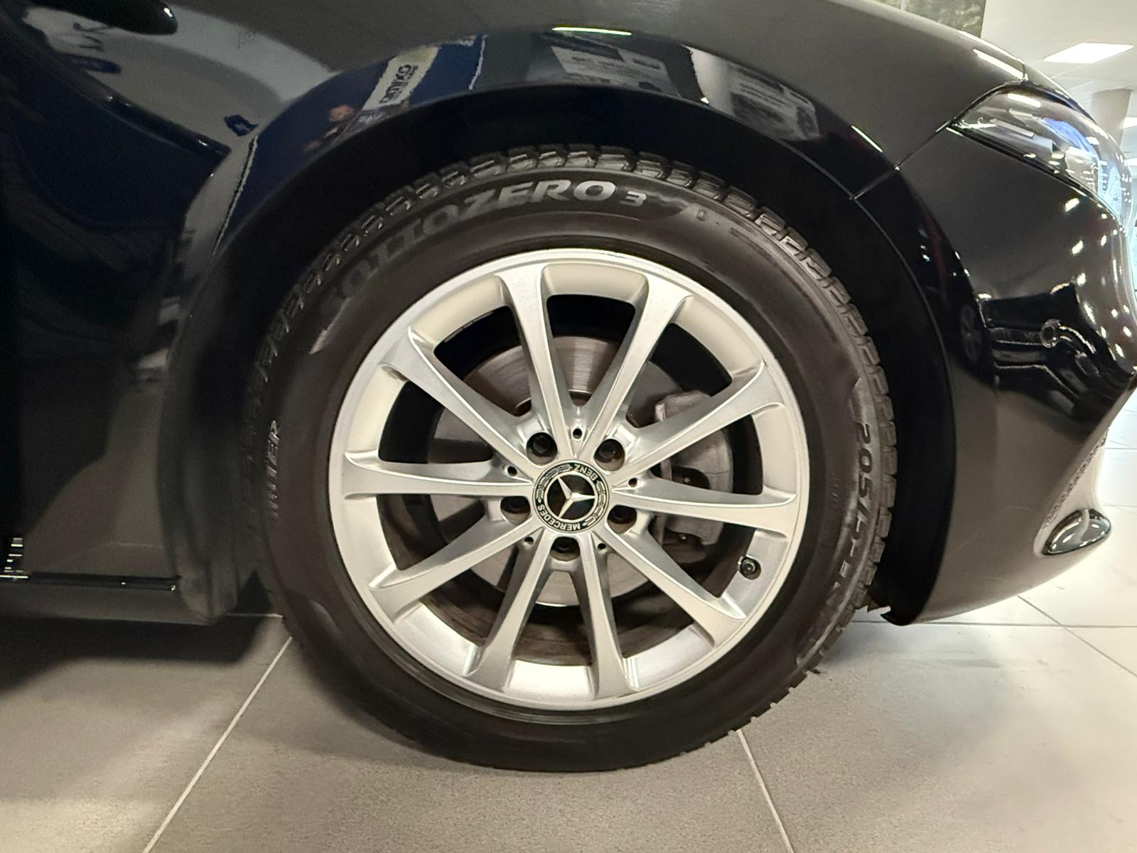Mercedes-Benz A KLASA 2022 - zdjęcie 31