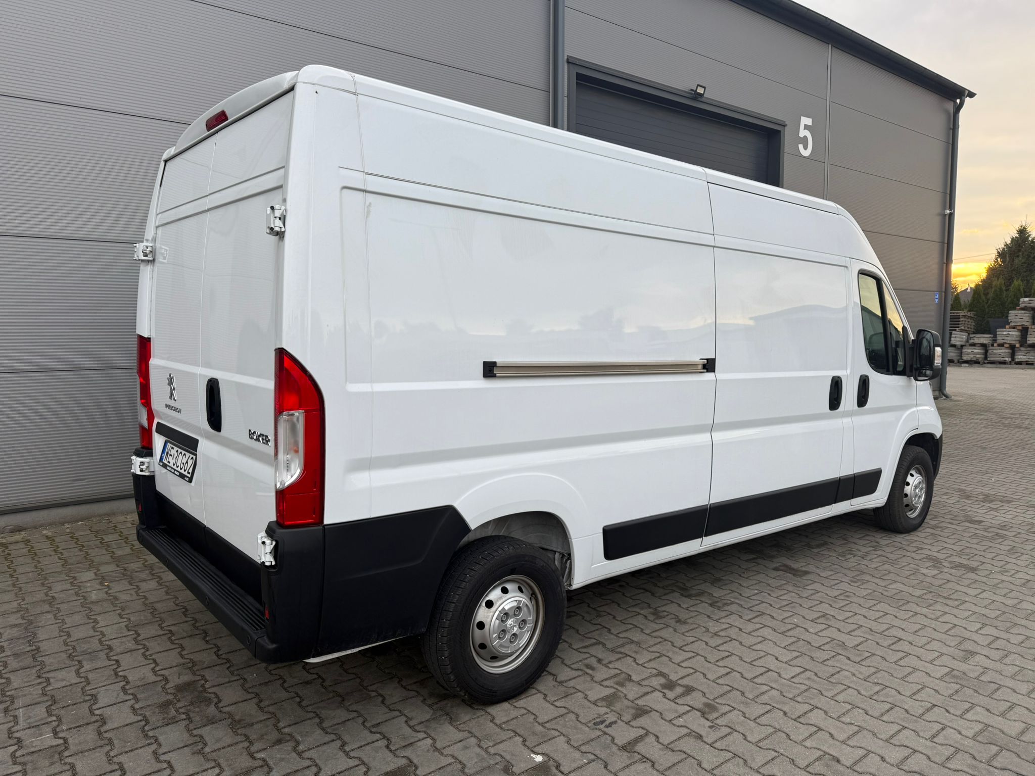 Peugeot Boxer 2023 - zdjęcie 7