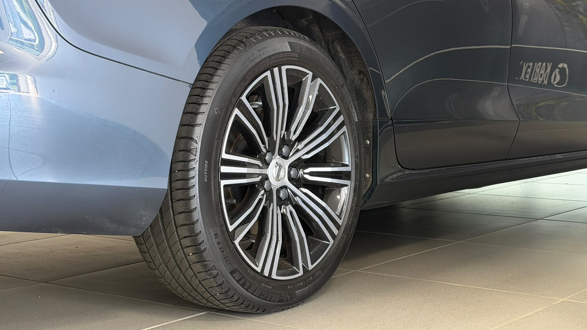 Volvo S60 2021 - zdjęcie 8