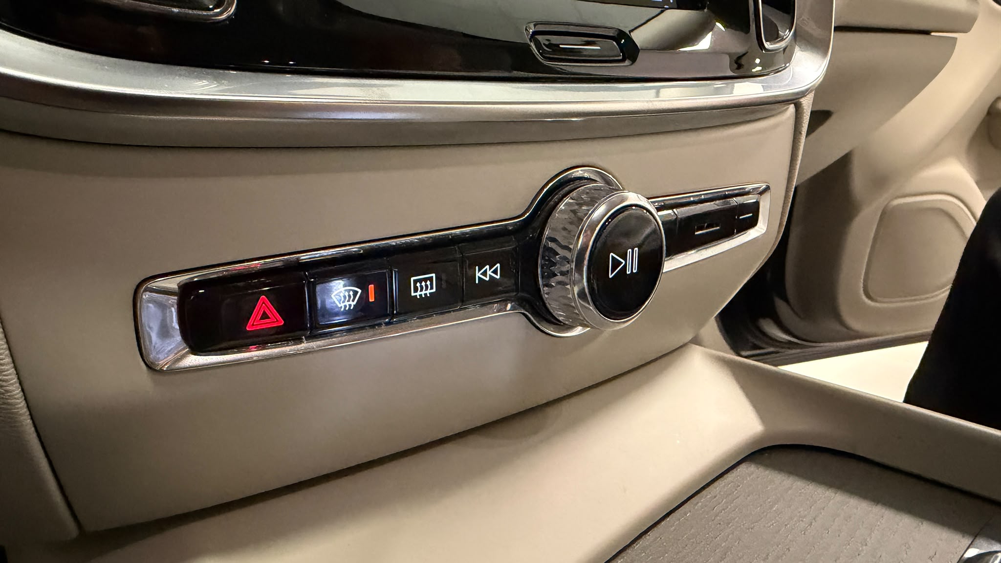 Volvo S60 2021 - zdjęcie 13