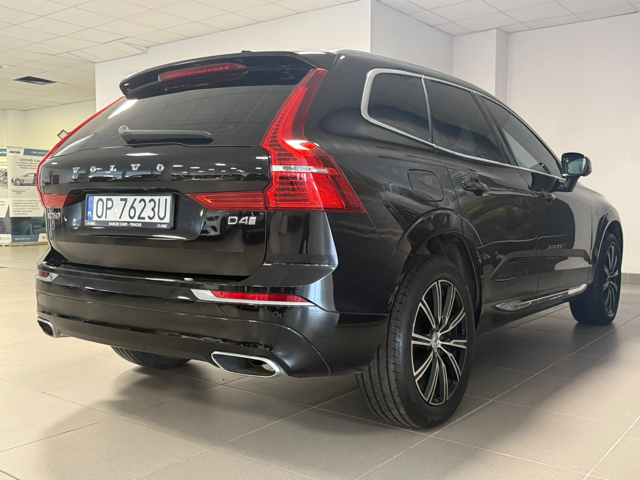 Volvo XC-60 2019 - zdjęcie 6