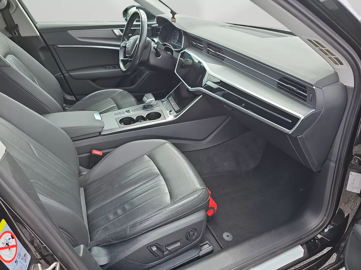 AUDI A6 2021 - zdjęcie 15
