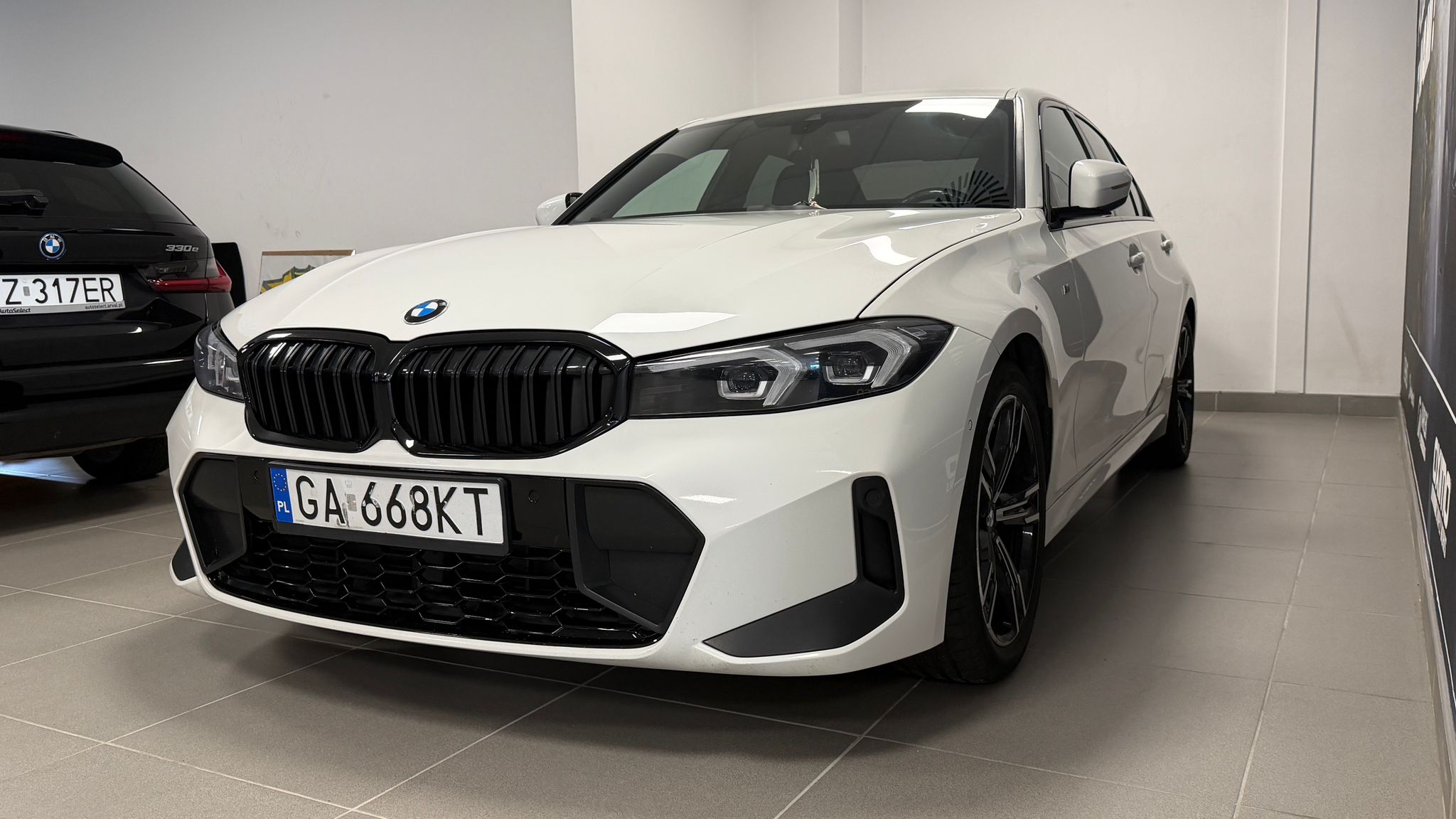 BMW Seria 3 2023 - zdjęcie 3