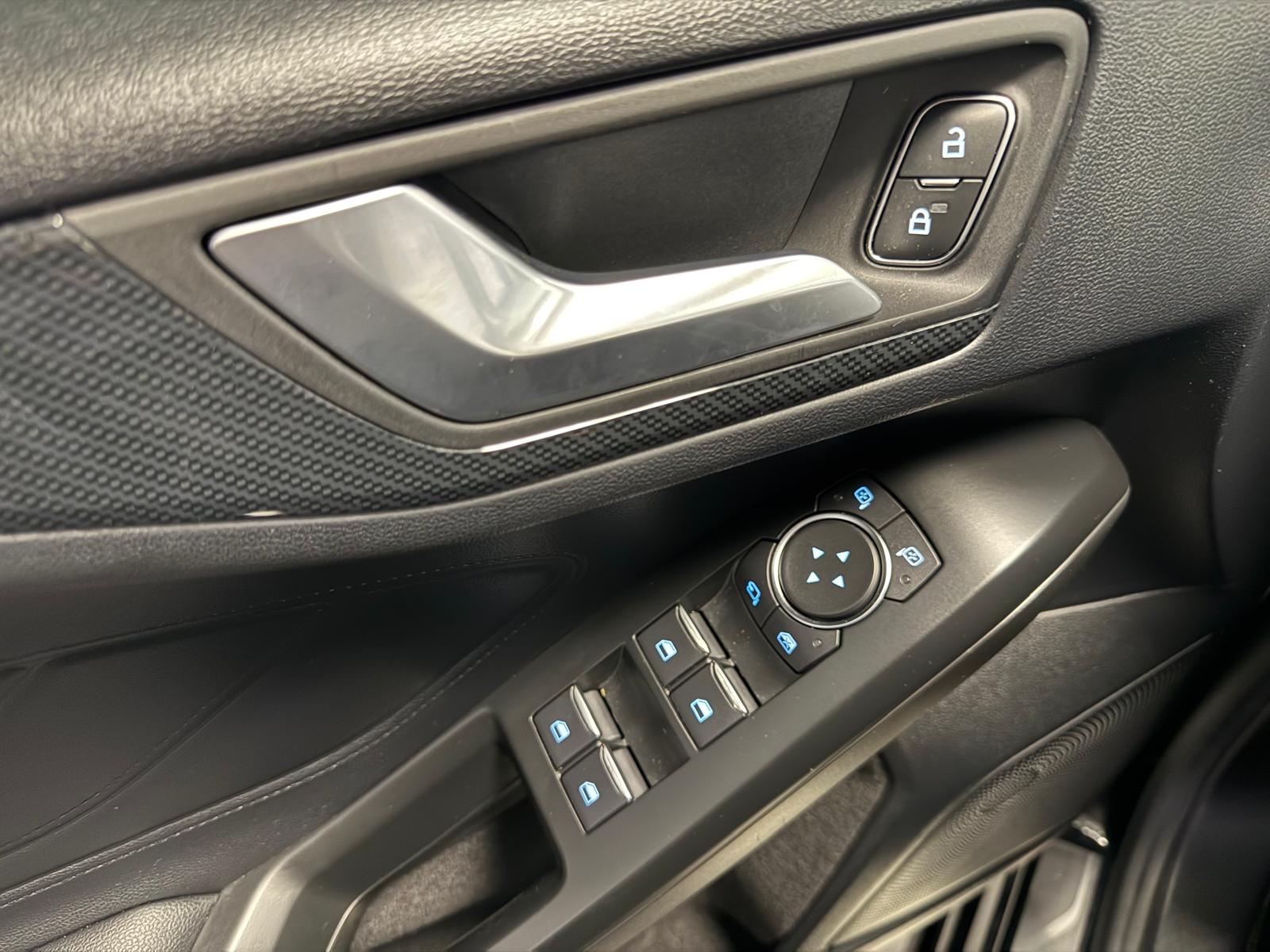 Ford FOCUS 2020 - zdjęcie 36