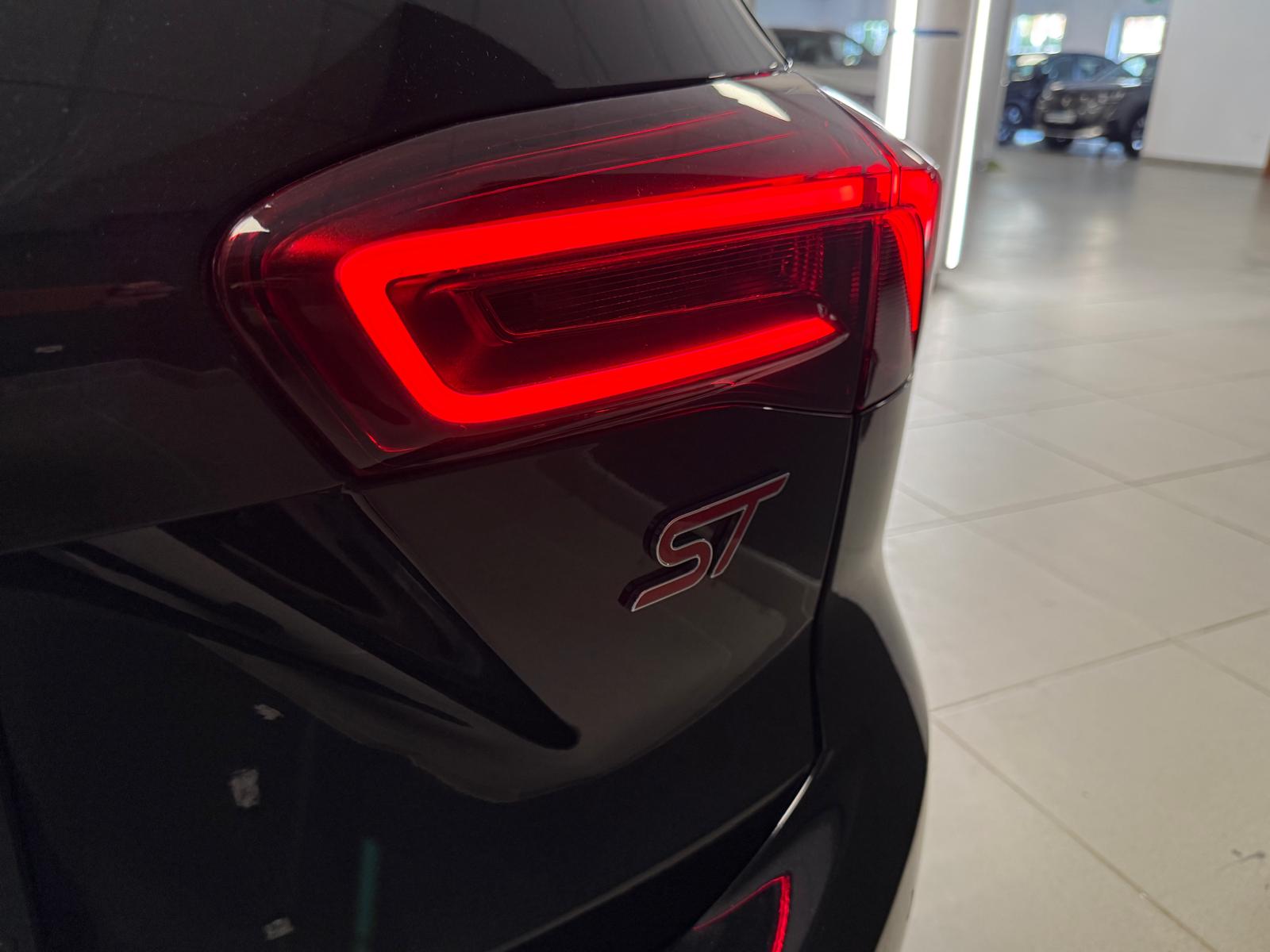 Ford FOCUS 2020 - zdjęcie 10