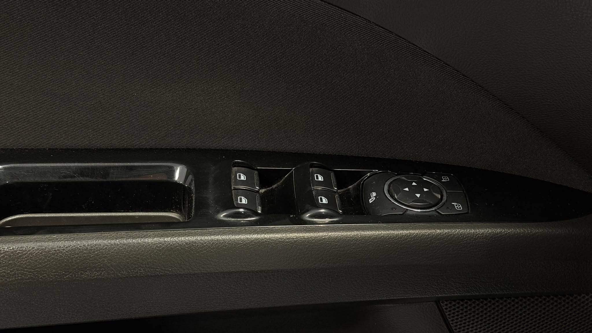 Ford Mondeo 2018 - zdjęcie 22