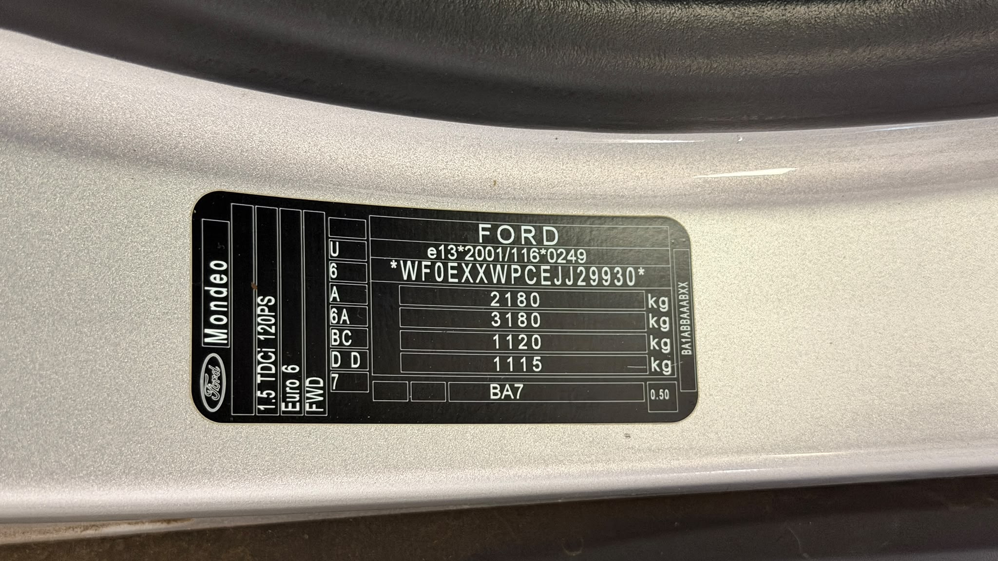 Ford Mondeo 2018 - zdjęcie 26