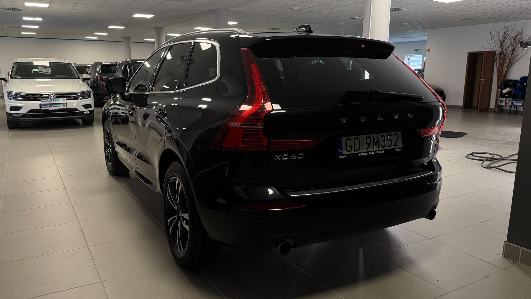 Volvo XC60 2020 - zdjęcie 7