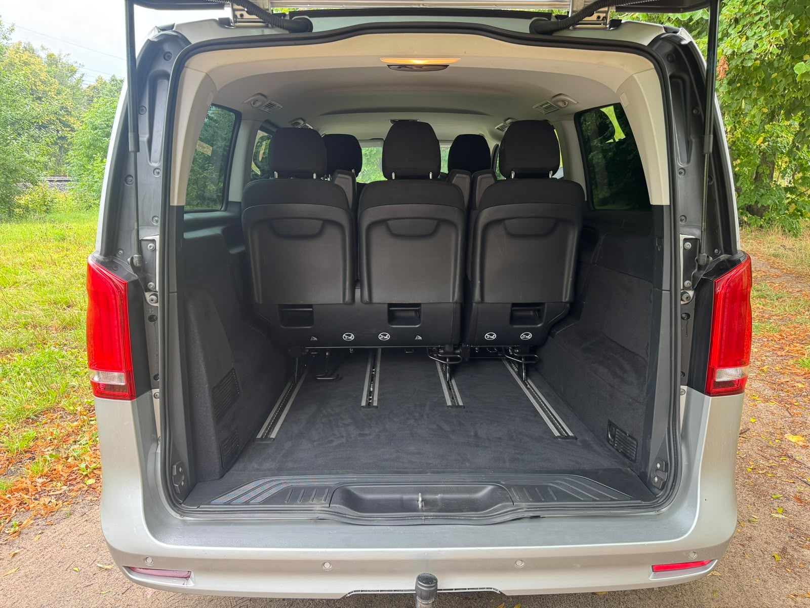 Mercedes-Benz Klasa V 2022 - zdjęcie 20