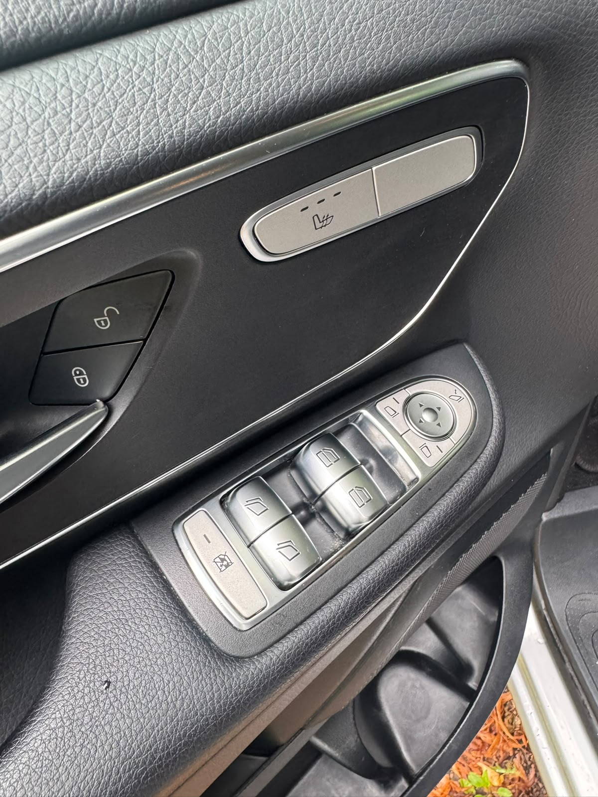 Mercedes-Benz Klasa V 2022 - zdjęcie 15