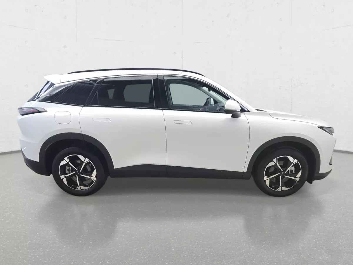 Baic Beijing 5 2025 - zdjęcie 8